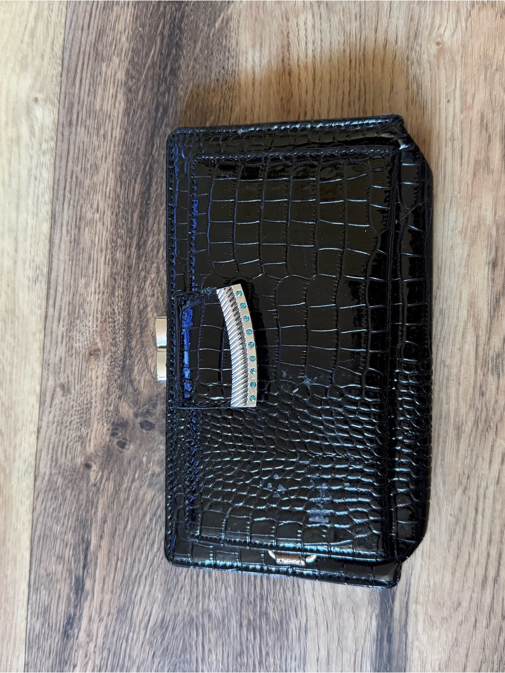 Black Croc-Embossed Leather Men’s Wallet with Silver Accent
